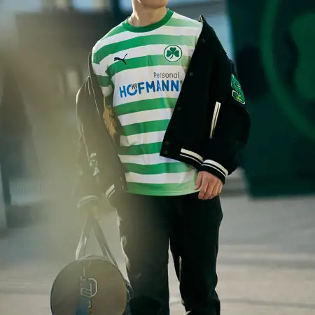 Dit zijn de Greuther Fürth voetbalshirts 2024-2025