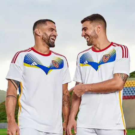 Dit zijn de Venezuala Copa América 2024 voetbalshirts