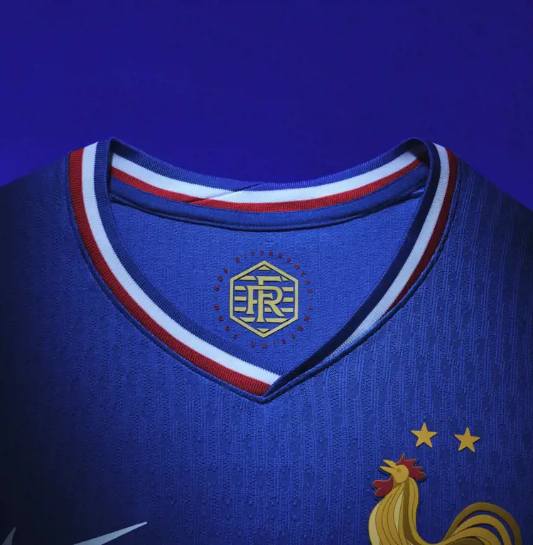 Frankrijk EK 2024 voetbalshirt heeft retro look! 