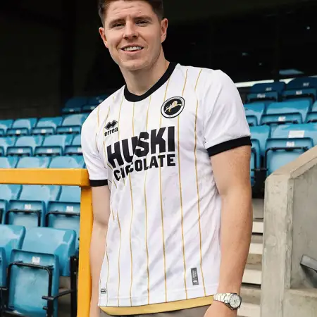 Millwall voetbalshirts 2023-2024