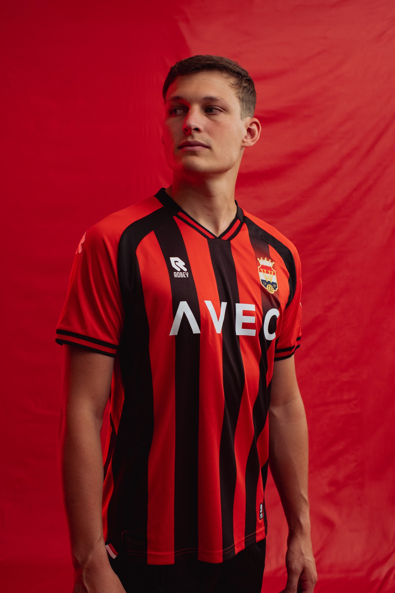 Willem II voetbalshirts 2023-2024