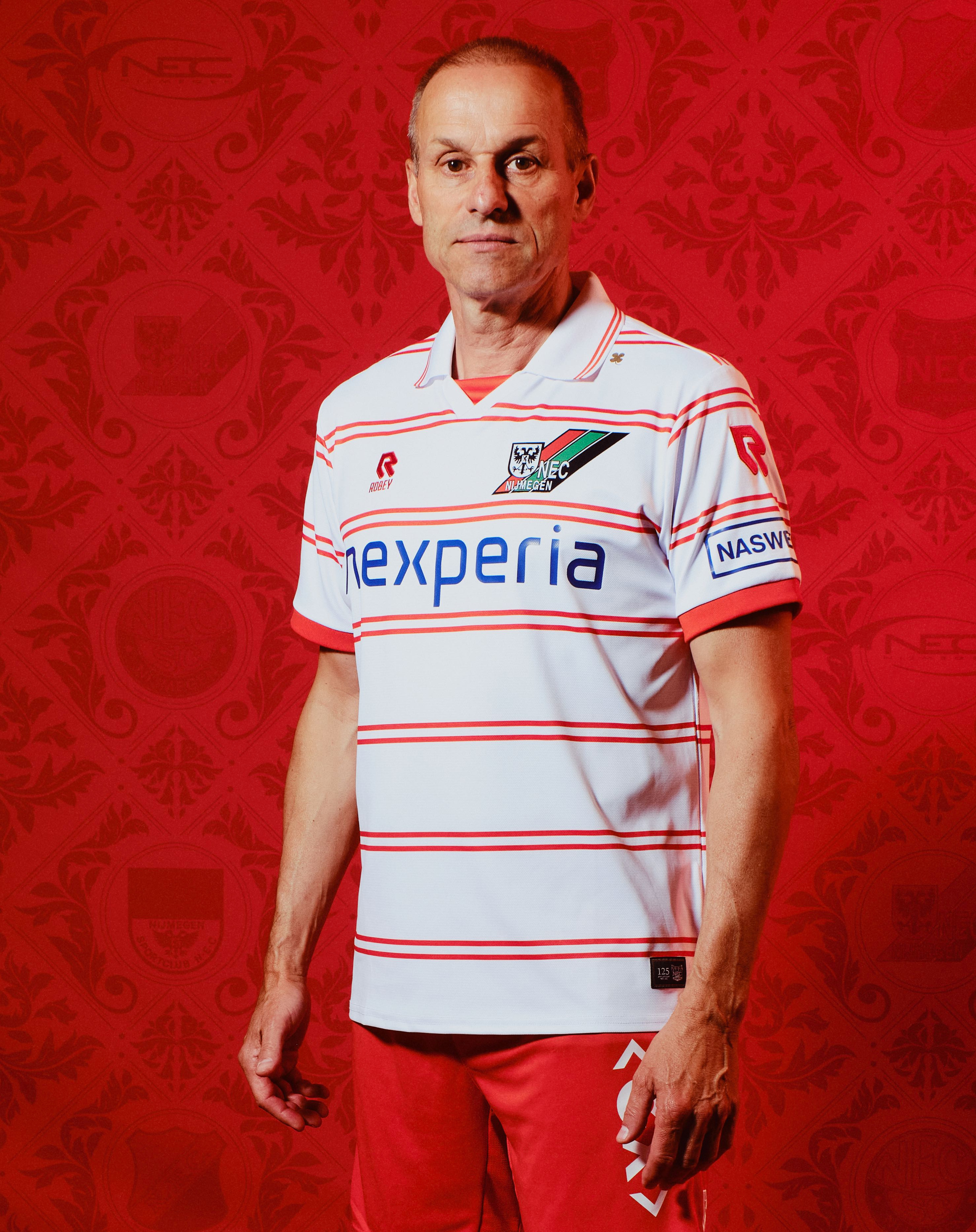 Dit zijn de zes N.E.C. Nijmegen voetbalshirts 2025-2026