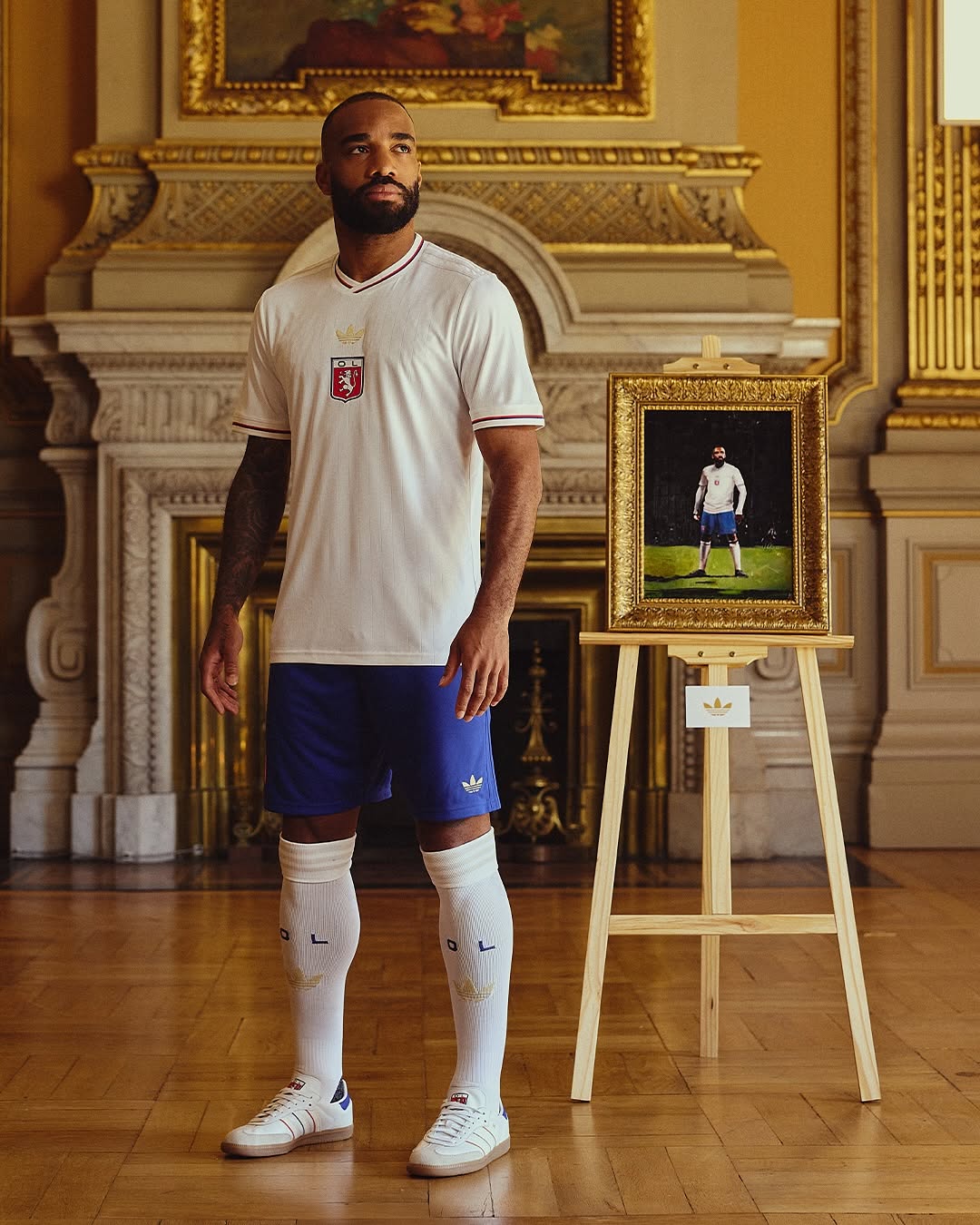 adidas lanceert Olympique Lyon voetbalshirt 75 jarig bestaan