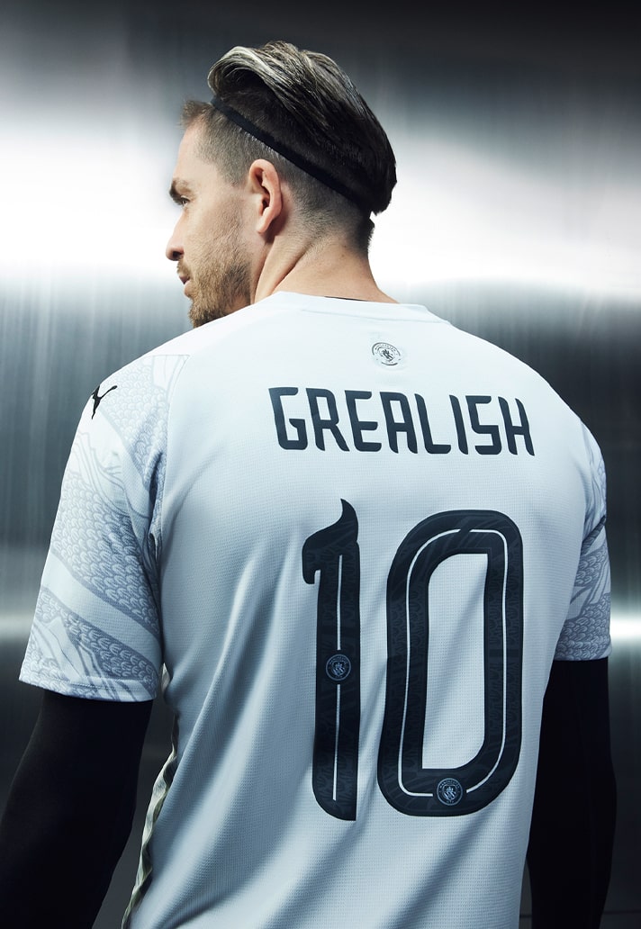 Manchester City lanceert voetbalshirt ter ere van het jaar van de draak
