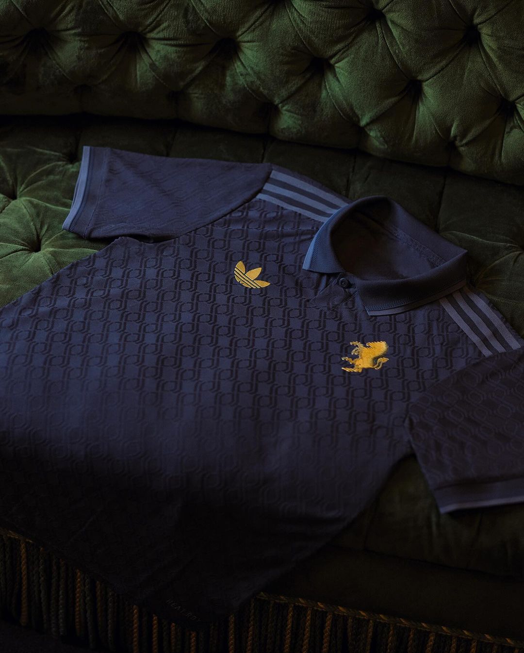 Juventus 3e shirt 2024-2025 combineert oneindigheid met het verleden