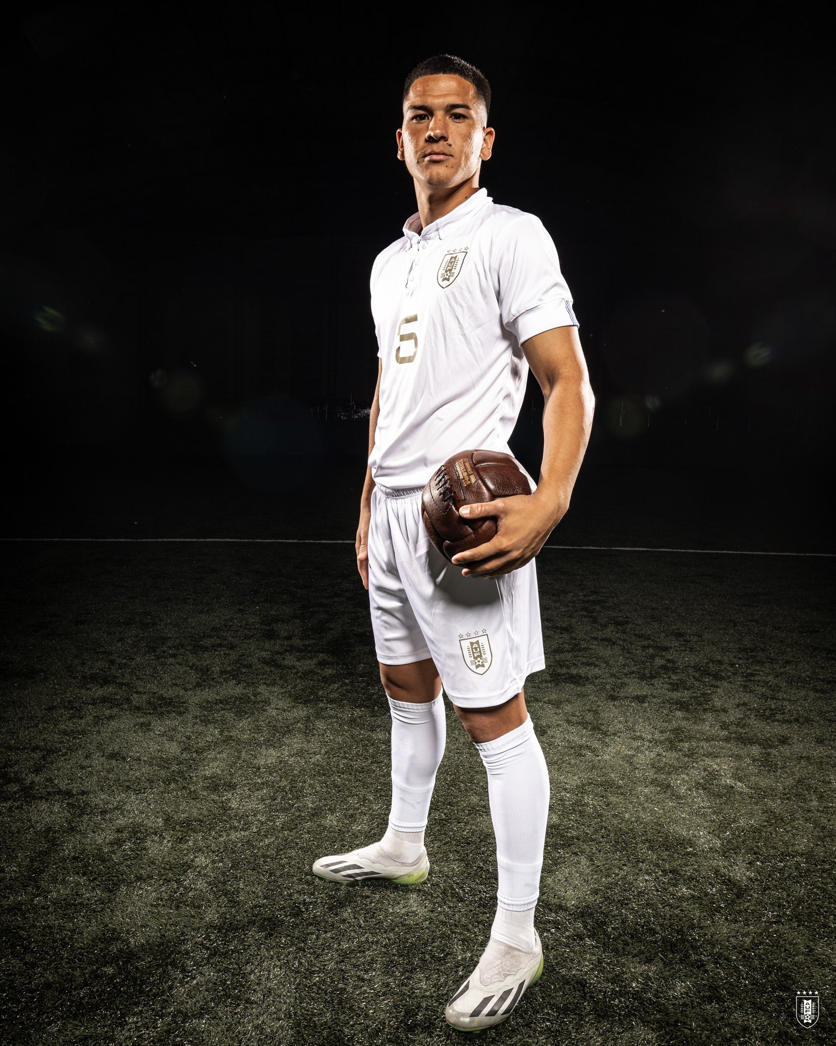 Uruguay lanceert voetbalshirts ter ere van winnen Olympische Spelen 1924