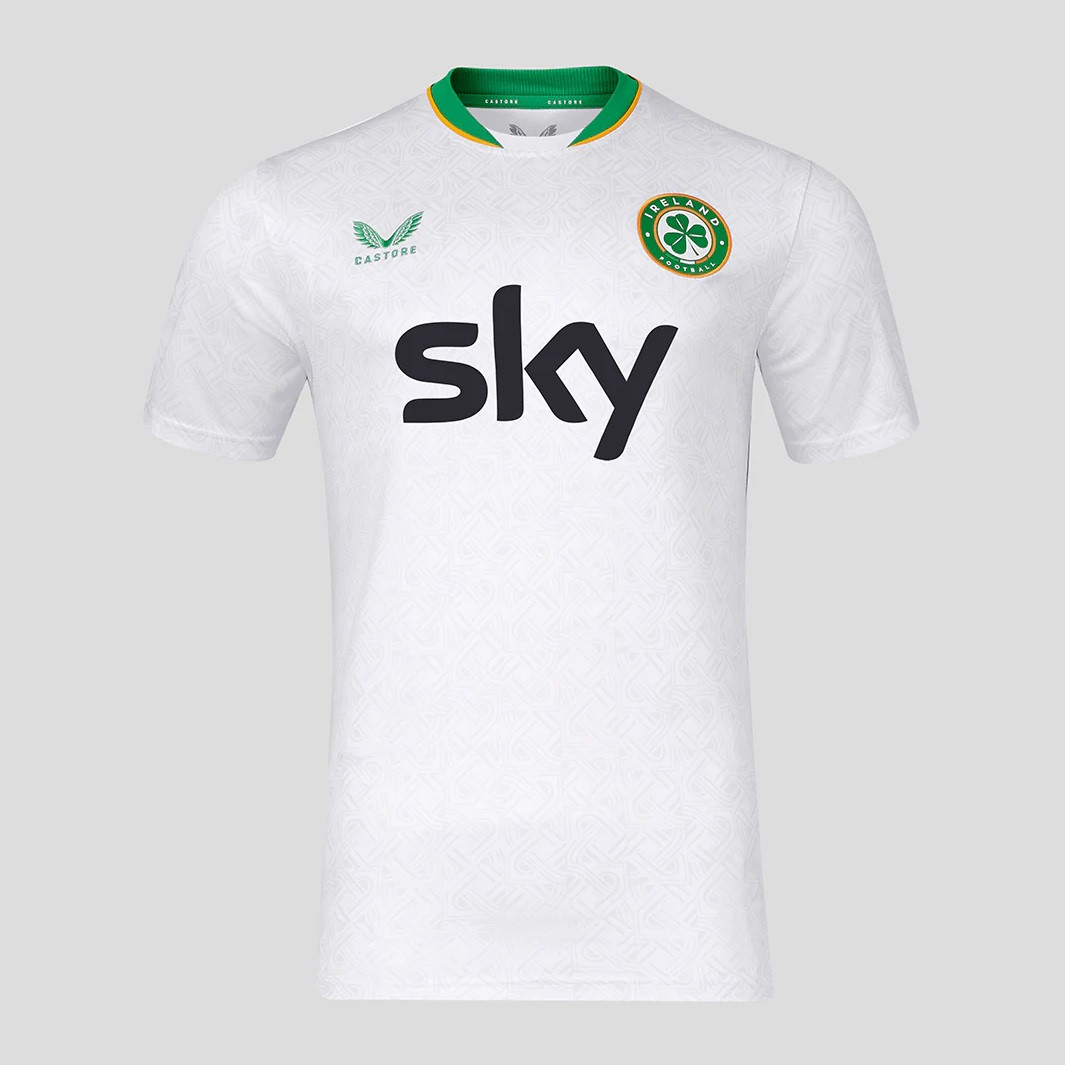 Ierland voetbalshirts 2024-2025 in teken van Keltische schildknoop!