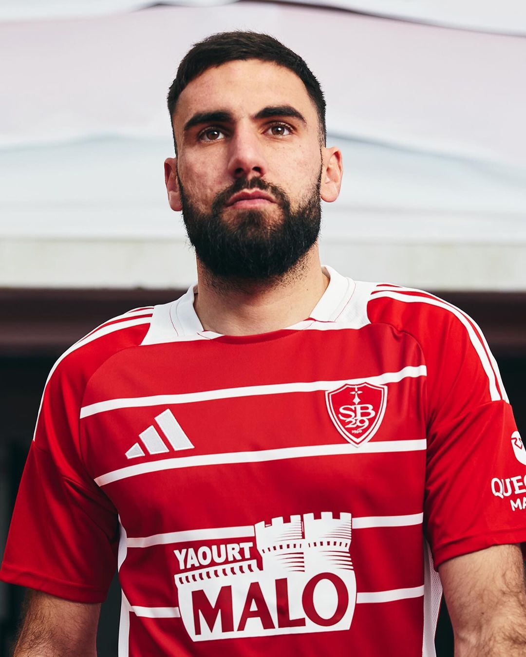 Stade Brest voetbalshirts 2024-2025: Hiermee gaat deze nieuwkomer Europa bestormen