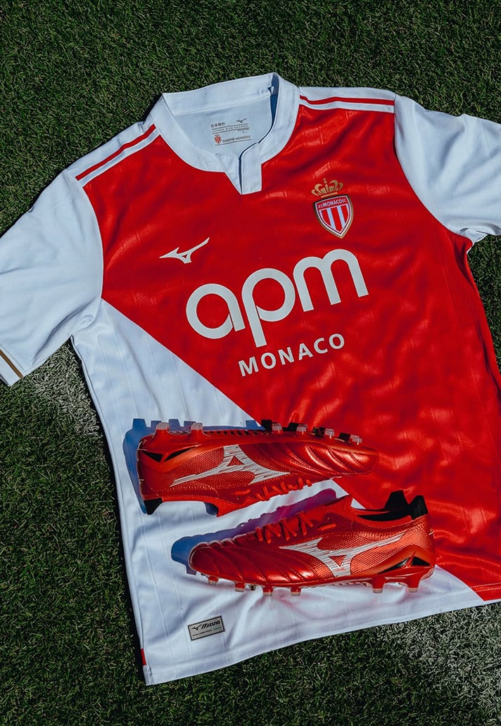 Dit zijn de AS Monaco voetbalshirts 2025-2026 van Mizuno