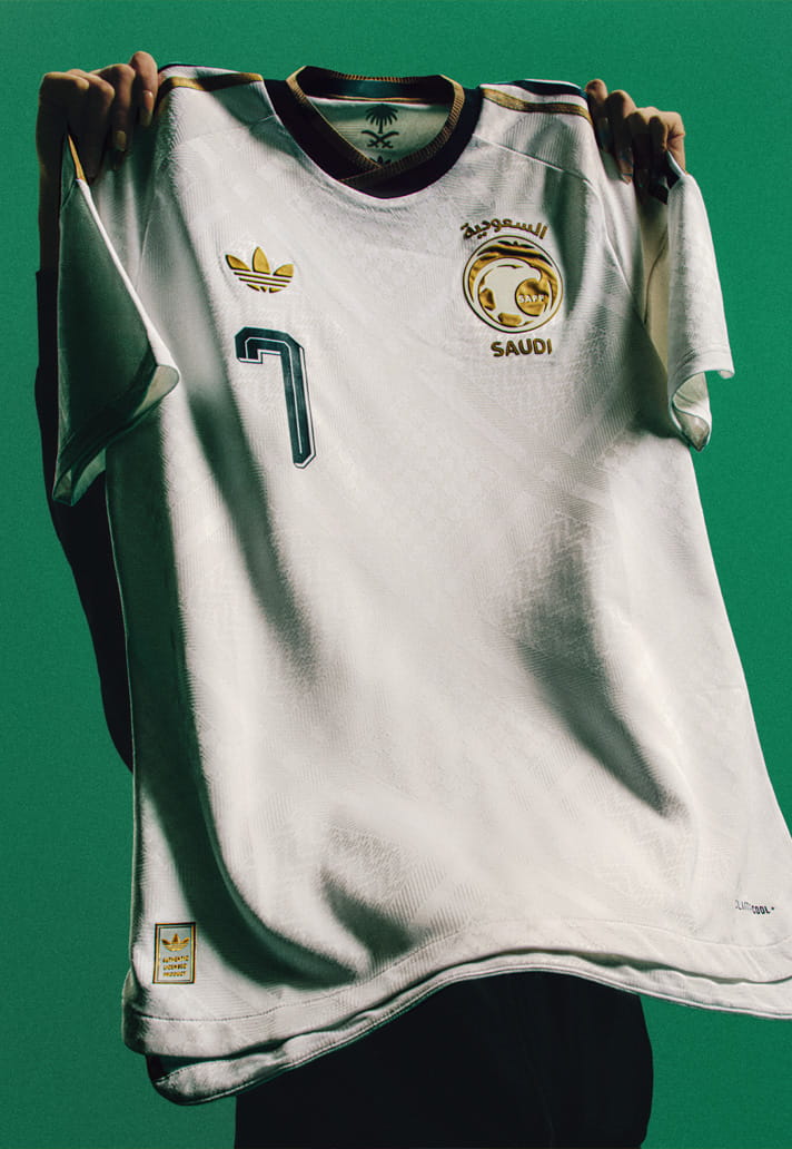 Saoedi Arabië WK 2026 voetbalshirts geïnspireerd door interieur en kleding