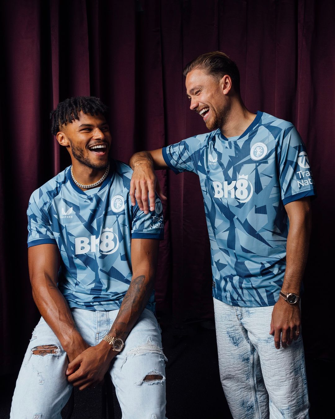 Aston Villa voetbalshirts 2023-2024