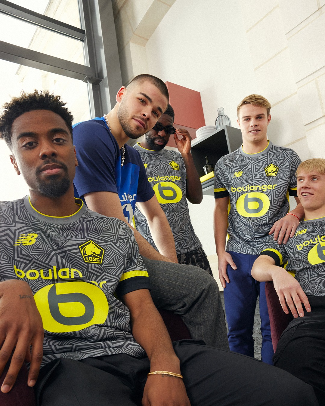 LOSC Lille voetbalshirts 2024-2025 geïnspireerd door 80 jarig jubileum