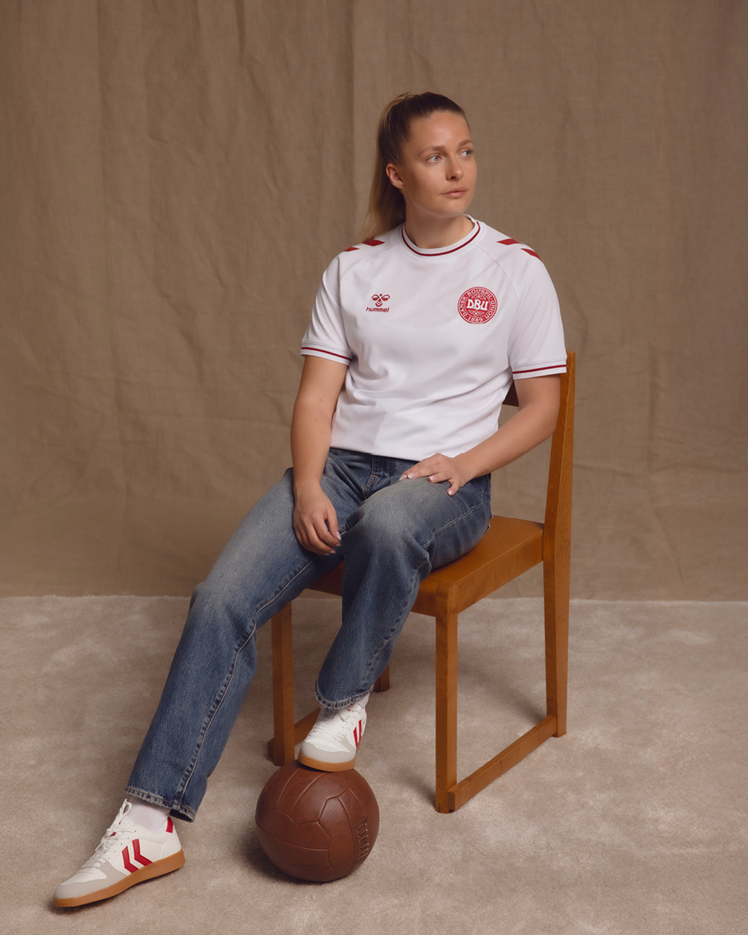 Dit zijn de Denemarken EK 2025 vrouwen voetbalshirts