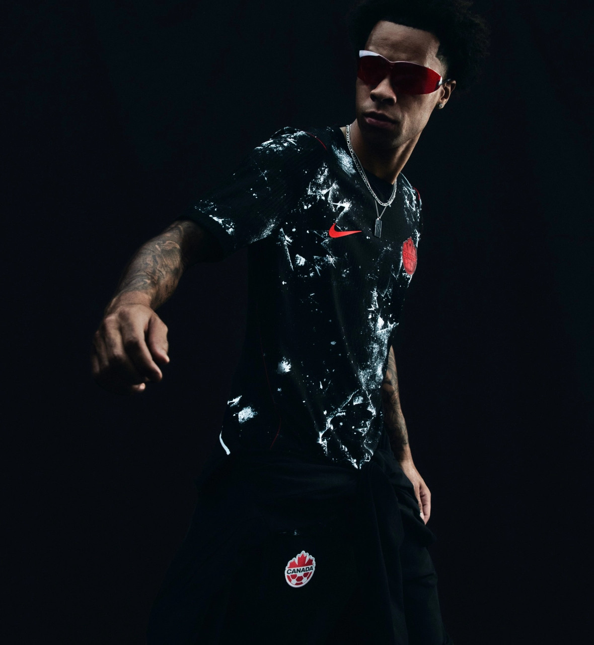 Canada WK 2026 voetbalshirts eren nationale symbool en landschap!