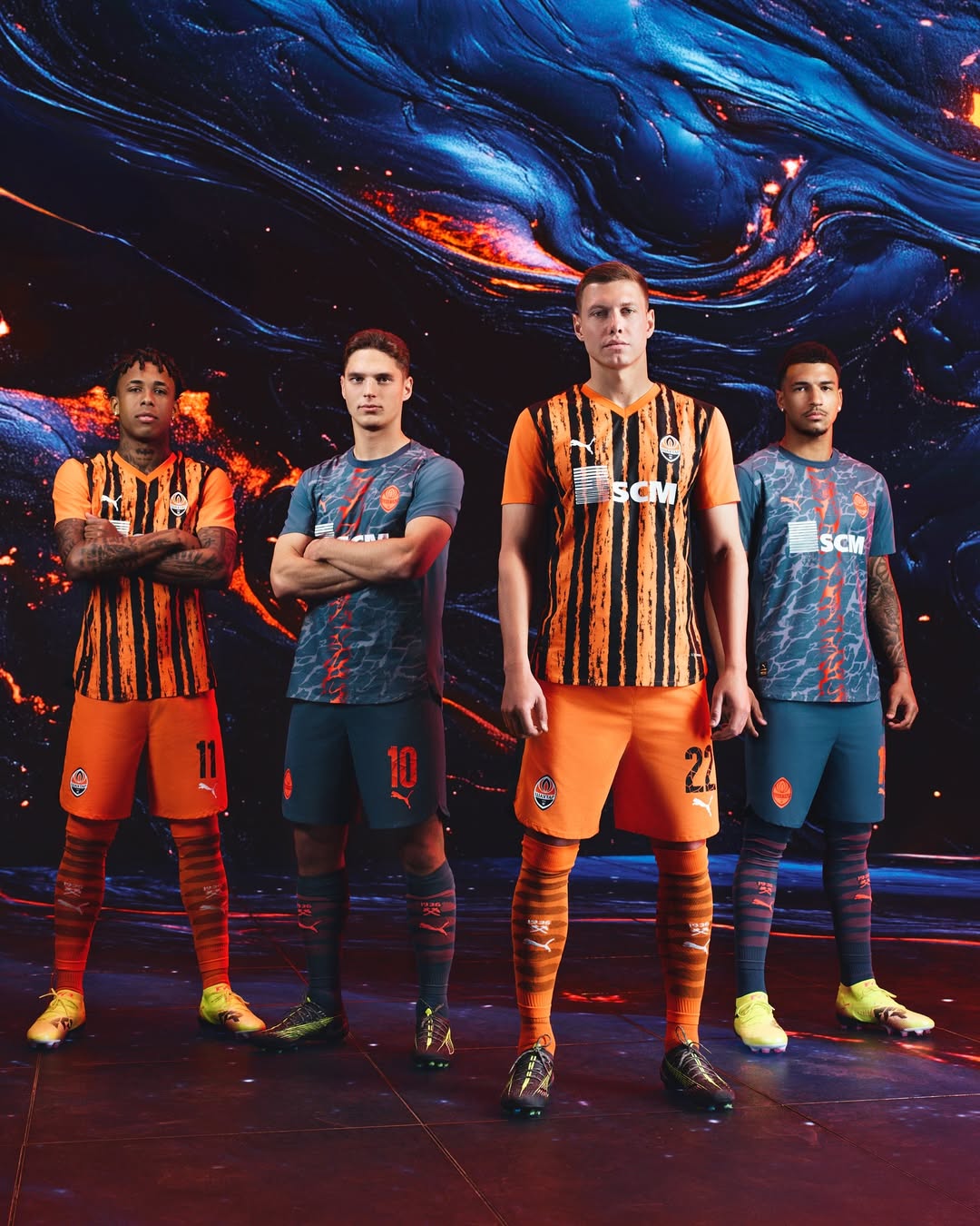 Dit zijn de Shakhtar Donetsk voetbalshirts 2025-2026