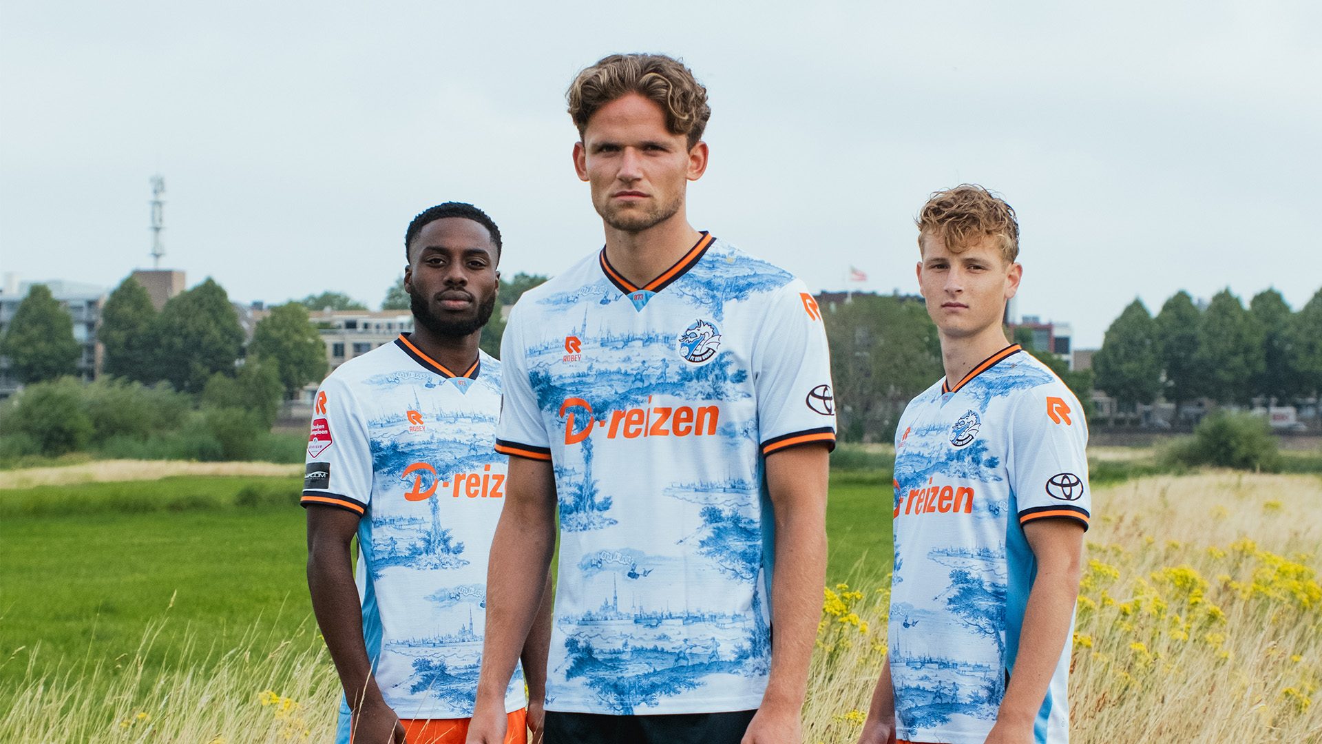 Fc Den Bosch Voetbalshirts 2023 2024