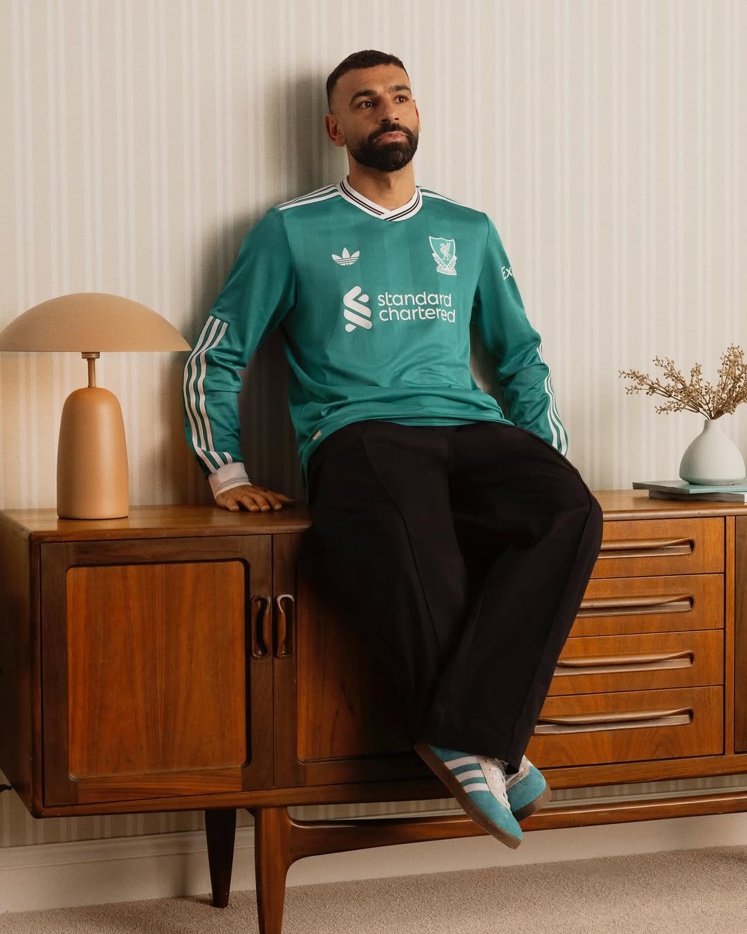Liverpool FC 3e shirt 2025-2026 heeft retro look!