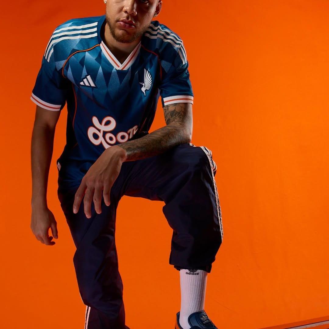 Minnesota United 3e shirt 2025-2026 geïnspireerd door de heritage van de jaren '90