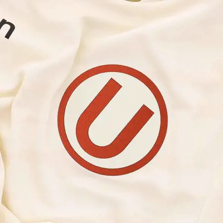 Dit zijn de Universitario de Deportes voetbalshirts 2025
