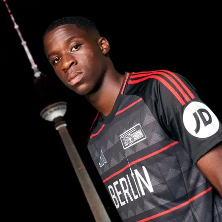 Dit zijn de Union Berlin voetbalshirts 2024-2025