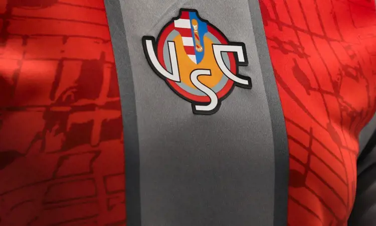 US Cremonese thuisshirt 2025-2026 – Ode aan de vioolstad