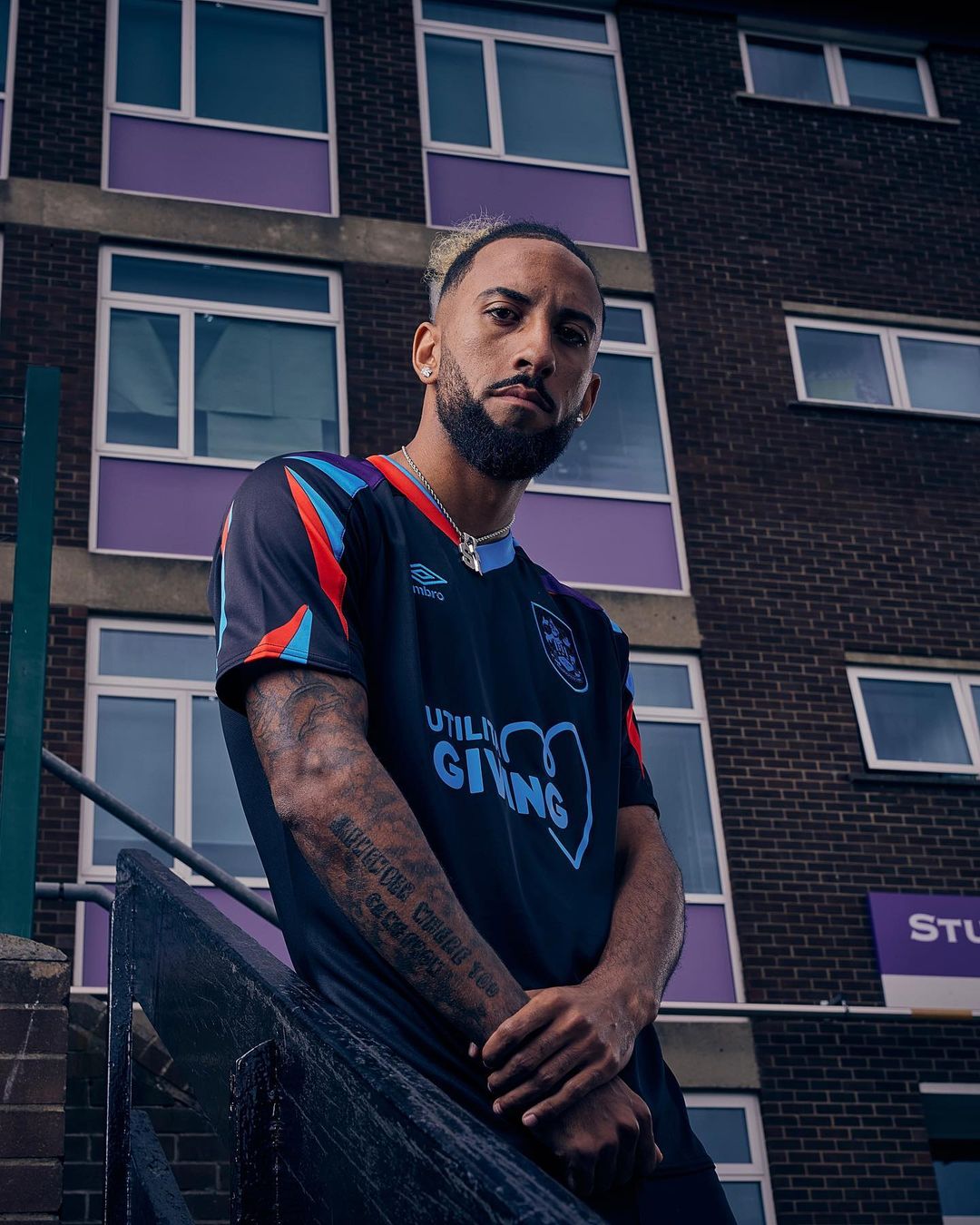 Huddersfield Town voetbalshirts 2023-2024