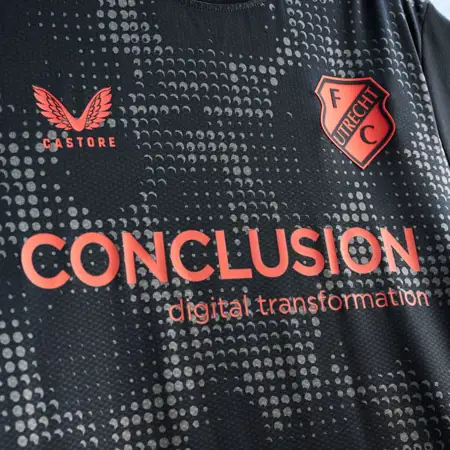 FC Utrecht uitshirt 2024-2025 geïnspireerd door bollendak