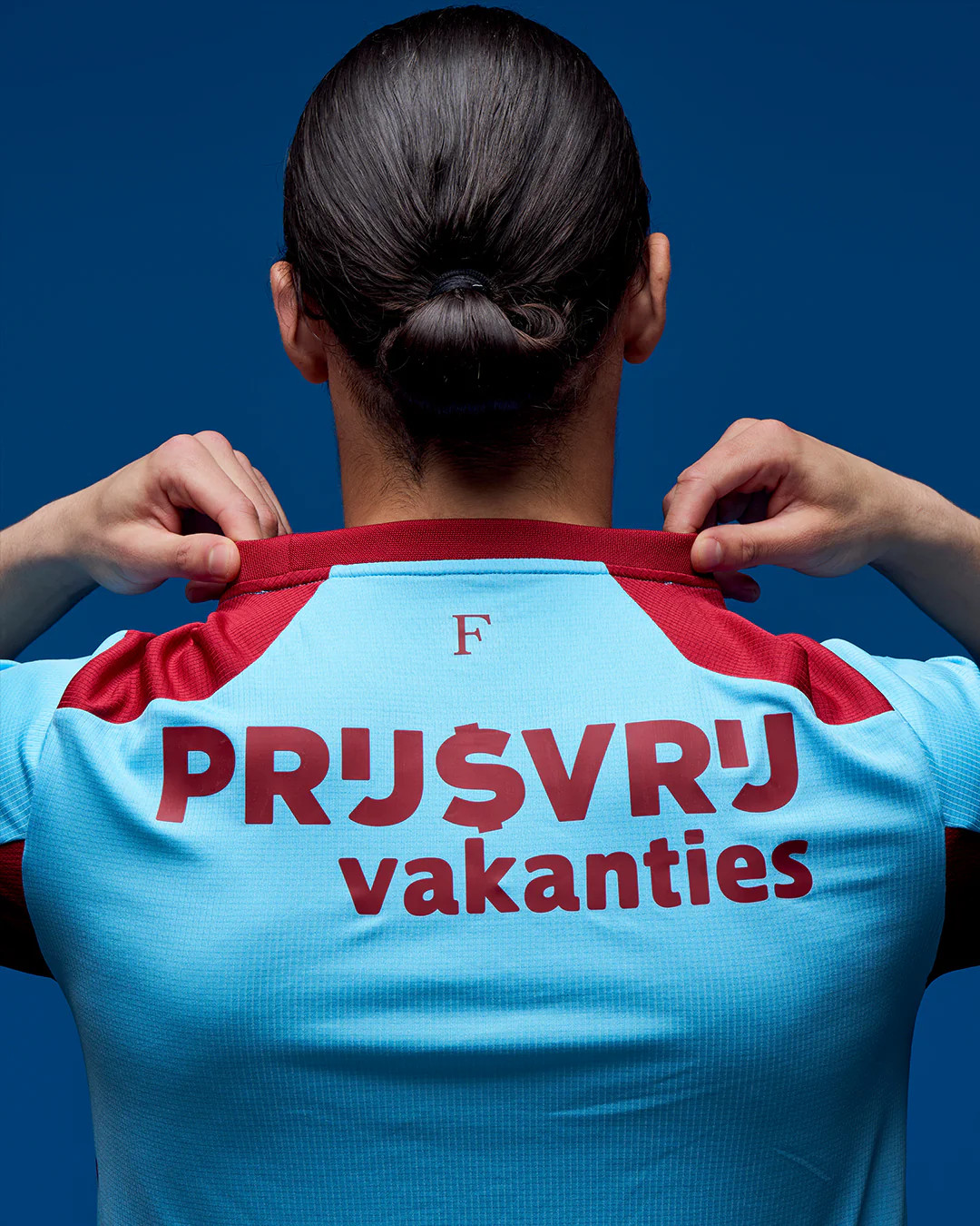 Feyenoord 3e shirt 2025-2026 geïnspireerd door eerste shirt! 