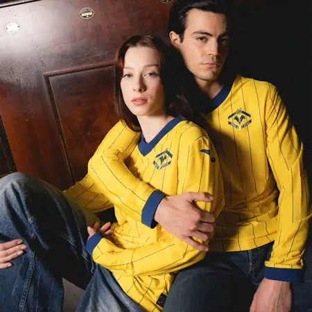 Hellas Verona lanceert voetbalshirt veertig jarig jubileum Scudetto