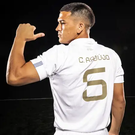 Uruguay lanceert voetbalshirts ter ere van winnen Olympische Spelen 1924