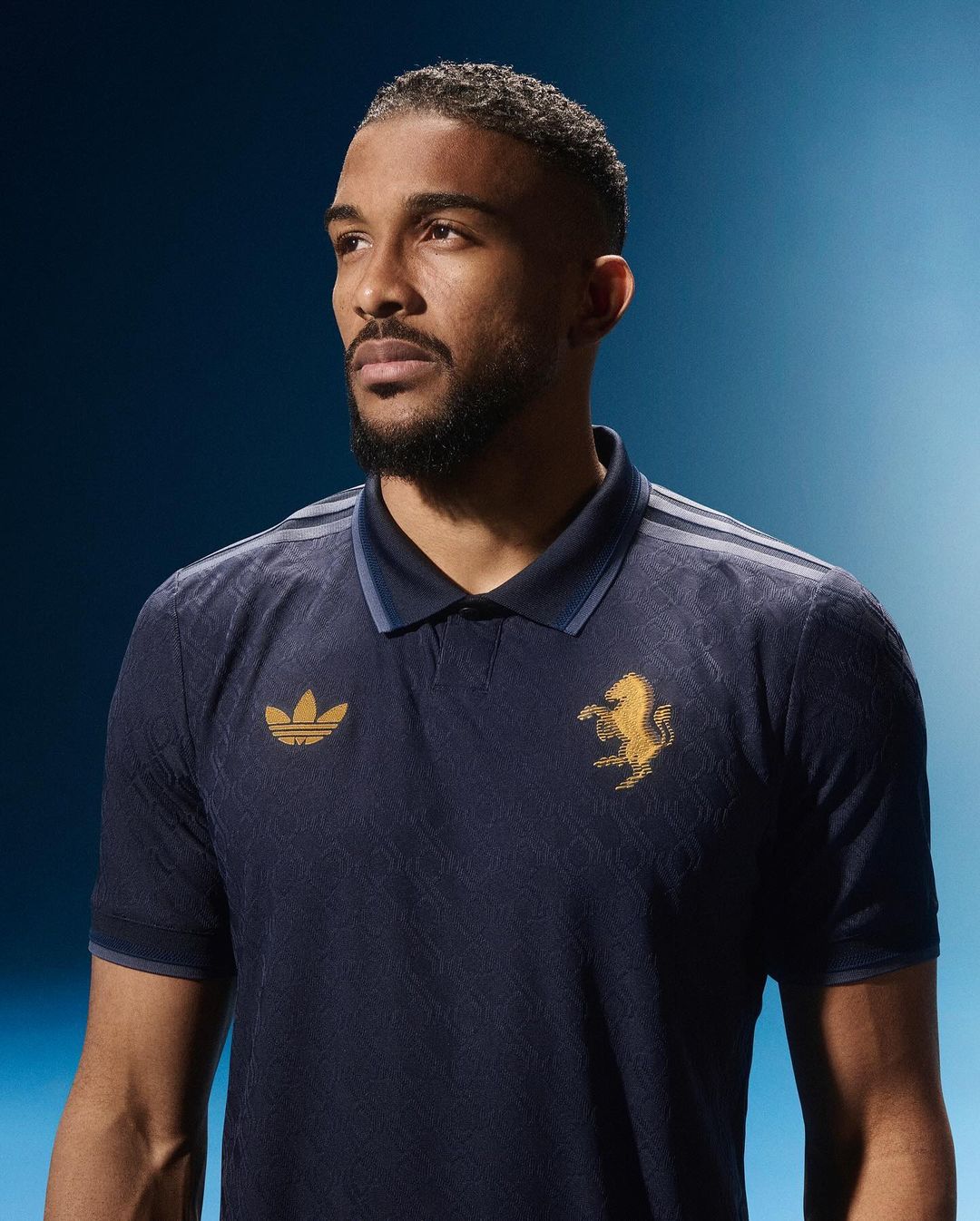 Juventus 3e shirt 2024-2025 combineert oneindigheid met het verleden