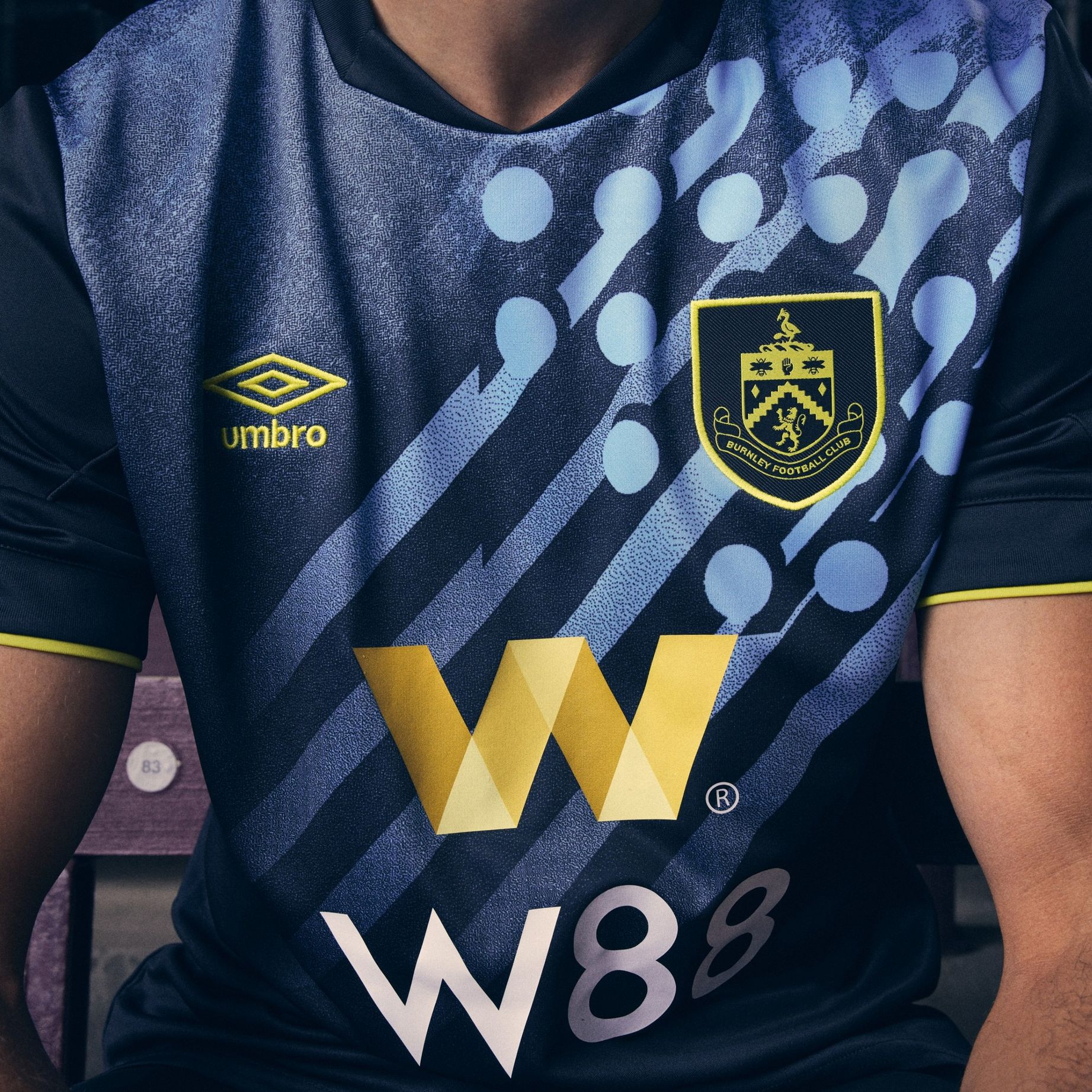 Burnley voetbalshirts 2023-2024