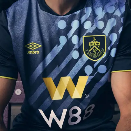 Burnley voetbalshirts 2023-2024