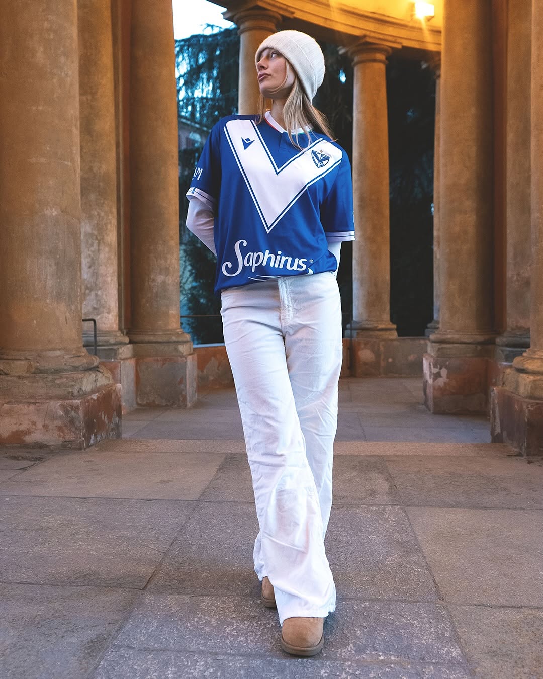 Dit zijn de Vélez Sarsfield voetbalshirts 2025 van Macron