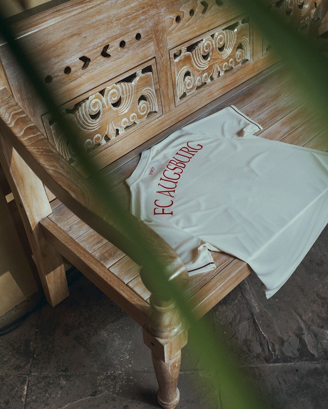 FC Augsburg voetbalshirts 2024-2025 geïnspireerd door Renaissance en Romeinen