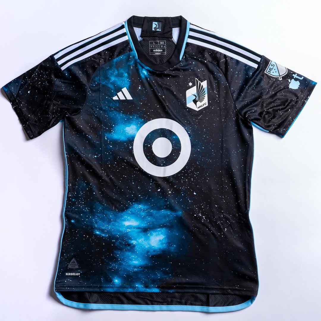 Minnesota United thuisshirt 2024-2025 bevat Noorderlicht effect