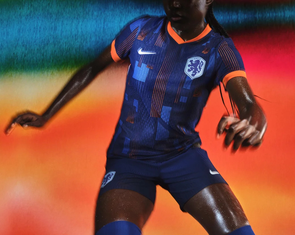 Nederlands Elftal EK 2024 uitshirt statement van geometrie en minimalisme!