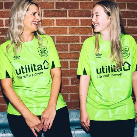 Huddersfield Town voetbalshirts 2023-2024