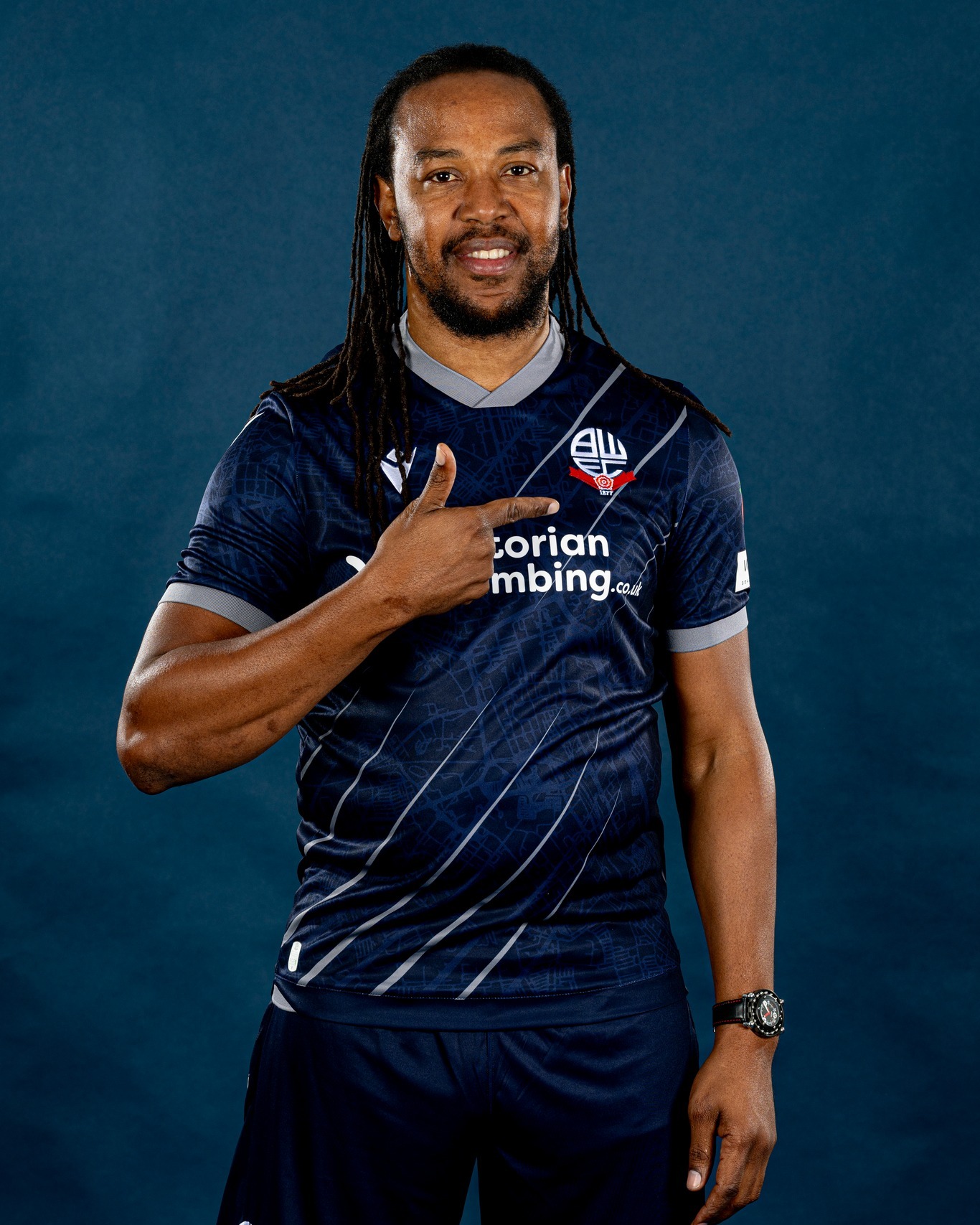 Dit zin de Bolton Wanderers voetbalshirts 2025-2026