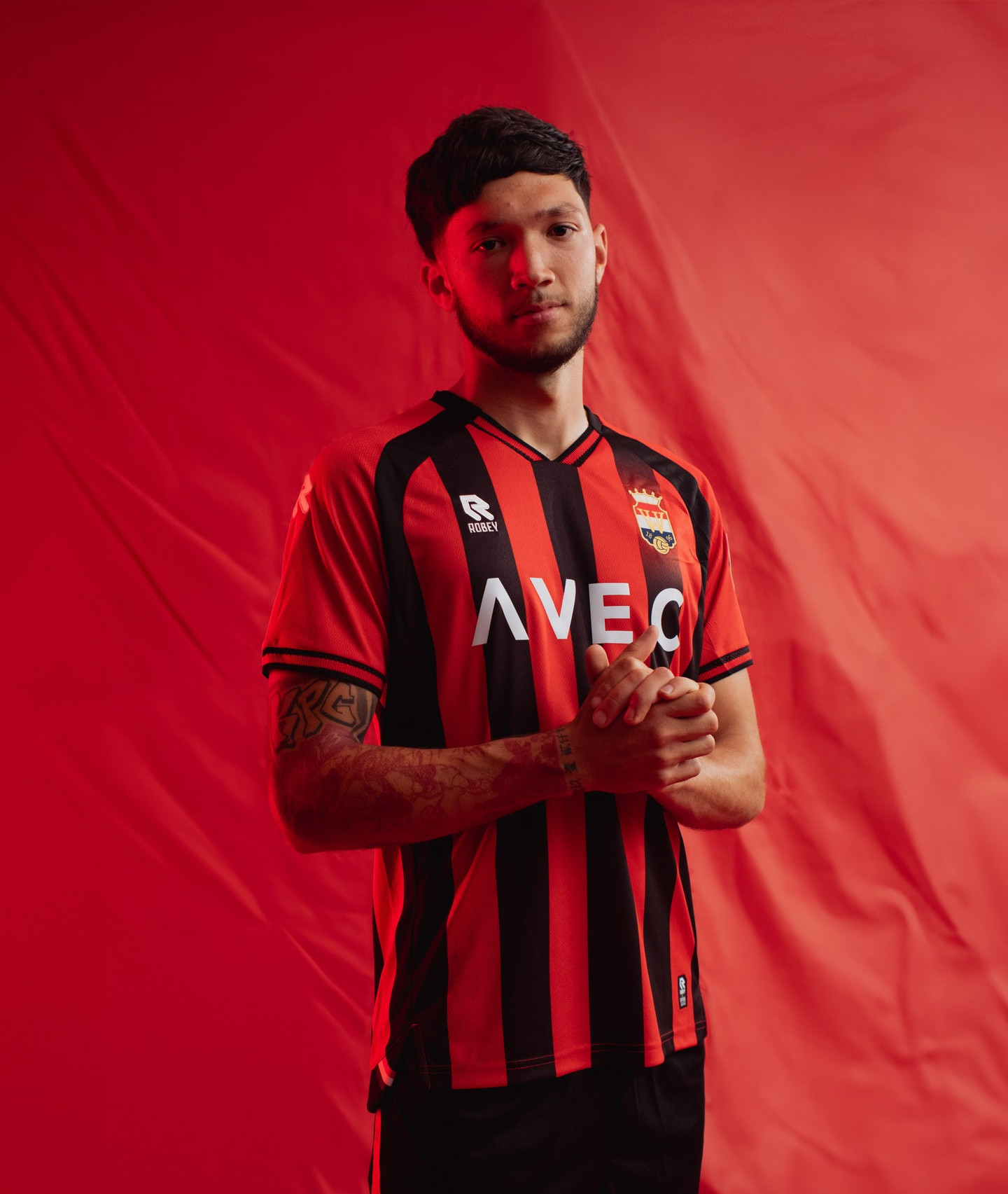 Willem II voetbalshirts 2023-2024