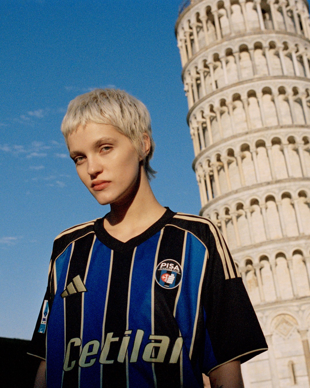 Dit zijn de SC Pisa voetbalshirts 2025-2026