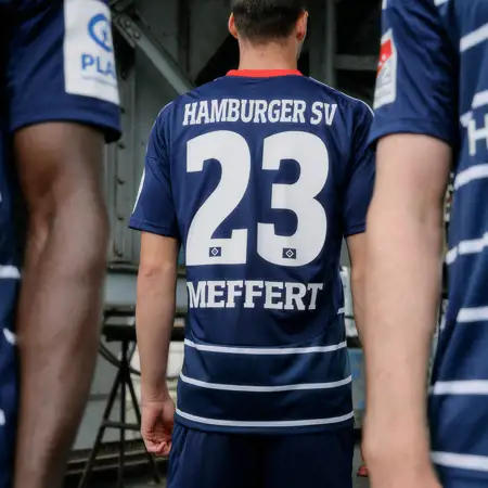 Hamburger SV voetbalshirts 2024-2025 in teken 1887 en vissermannen!