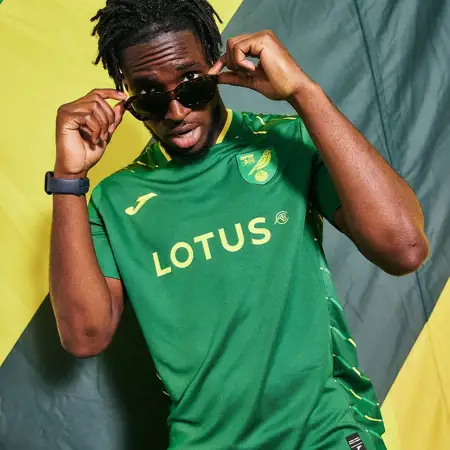 Norwich City voetbalshirts 2023-2024