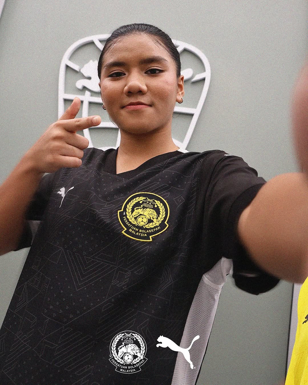 Dit zijn de Maleisië voetbalshirts 2025-2026 van Puma