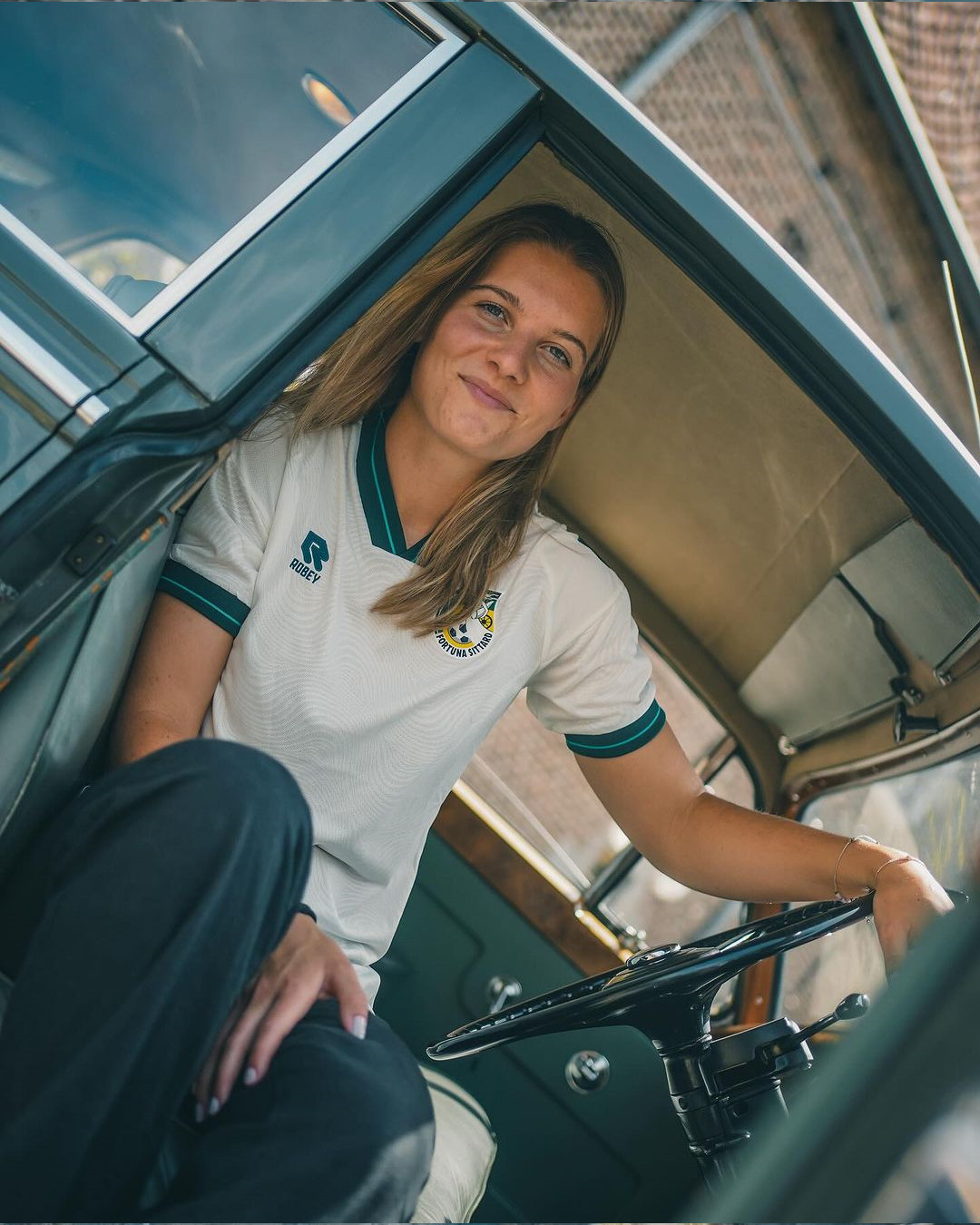 Dit zijn de Fortuna Sittard voetbalshirts 2024-2025