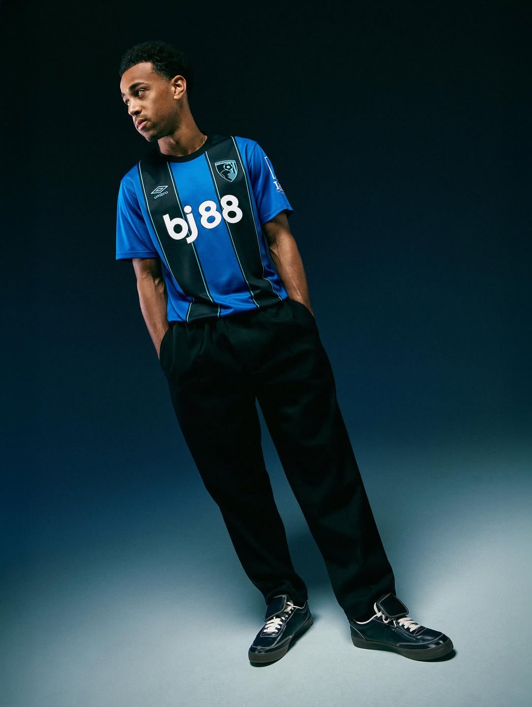 AFC Bournemouth voetbalshirts 2025-2026 geïnspireerd door de kust en historie