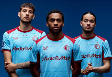 Feyenoord 3E Shirt 2025 2026 L