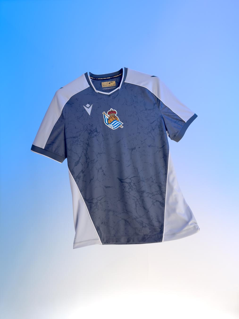 Real Sociedad voetbalshirts 2025-2026 brengen ode aan Arconada