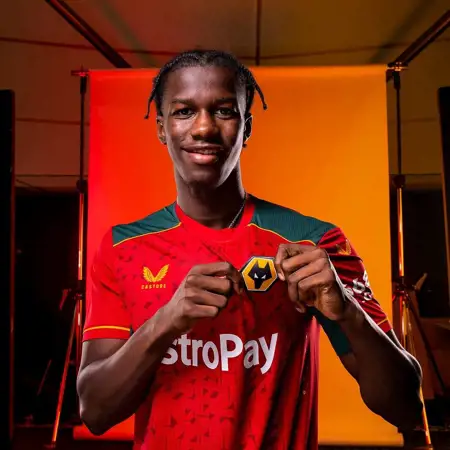 Wolverhampton Wanderers voetbalshirts 2023-2024