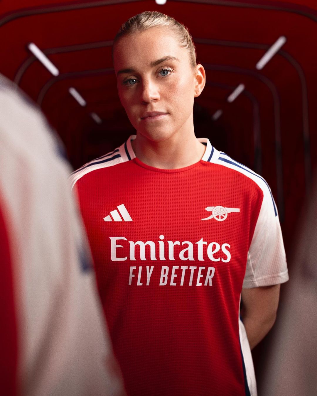 Arsenal thuisshirt 2024-2025 geïnspireerd door voetbalshirts eind jaren '80! 